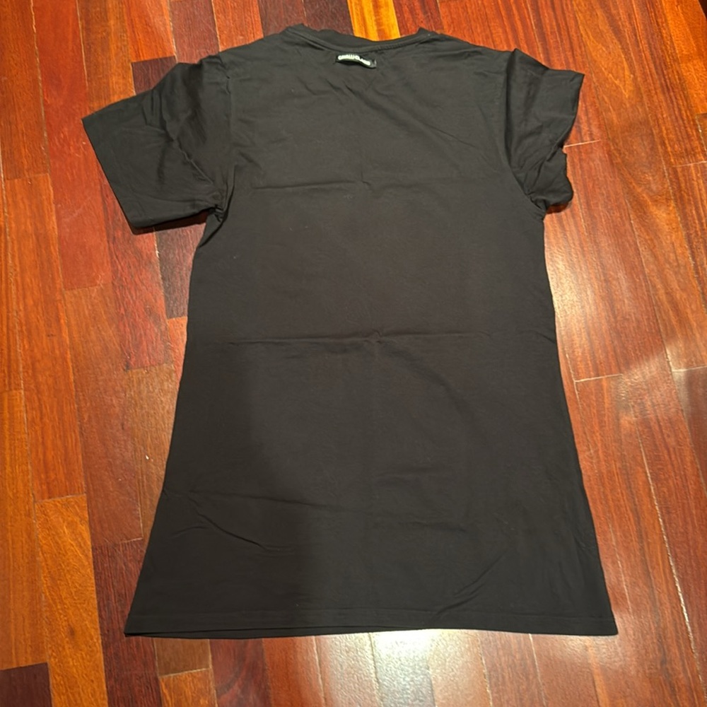 ￼Tops - Picture 2 of 6